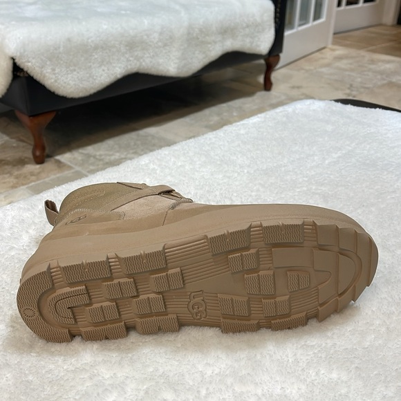 UGG Men's The UGG Lug Chukka - Picture 12 of 12